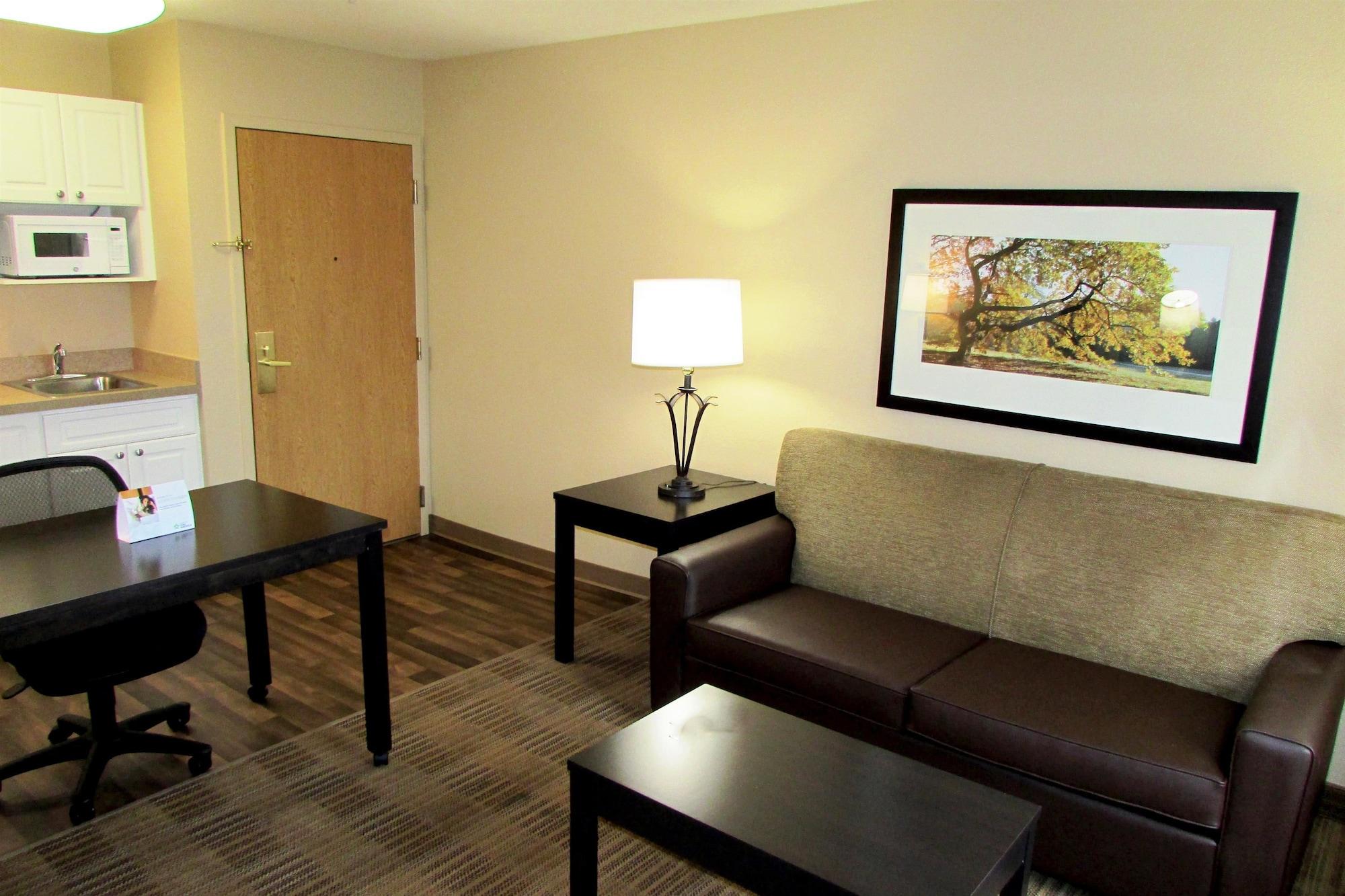 Mainstay Suites Washington Dulles Airport Chantilly Extérieur photo
